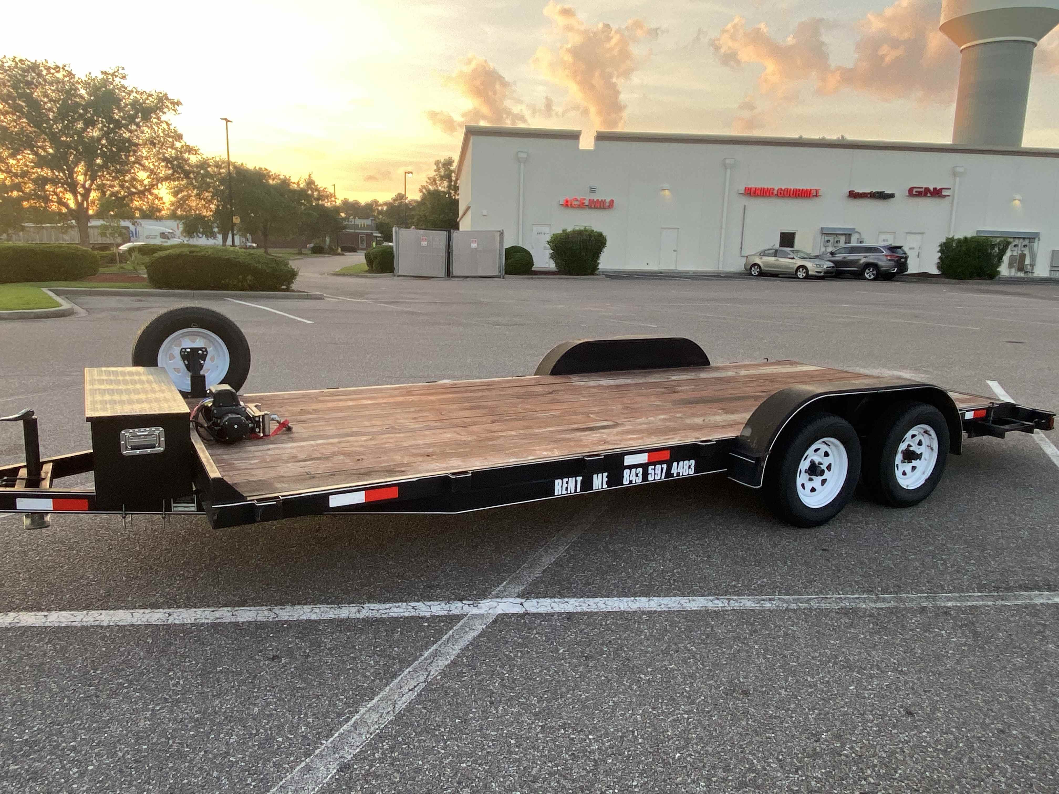 Car hauler flatbed trailer